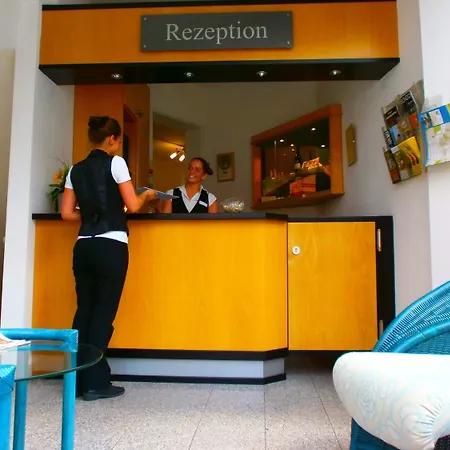 Am Braunen Hirsch 3*