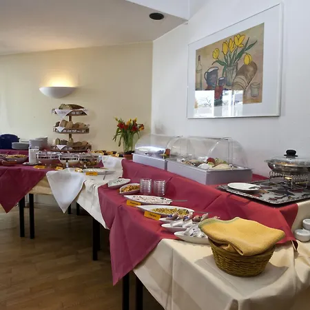 Hotel Am Braunen Hirsch 3*