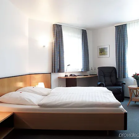 Am Braunen Hirsch Hotel 3*
