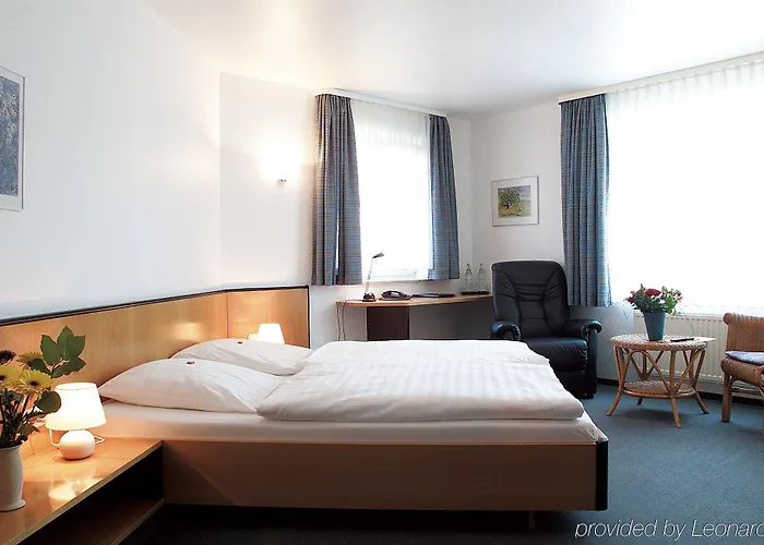 Am Braunen Hirsch Hotell 3*